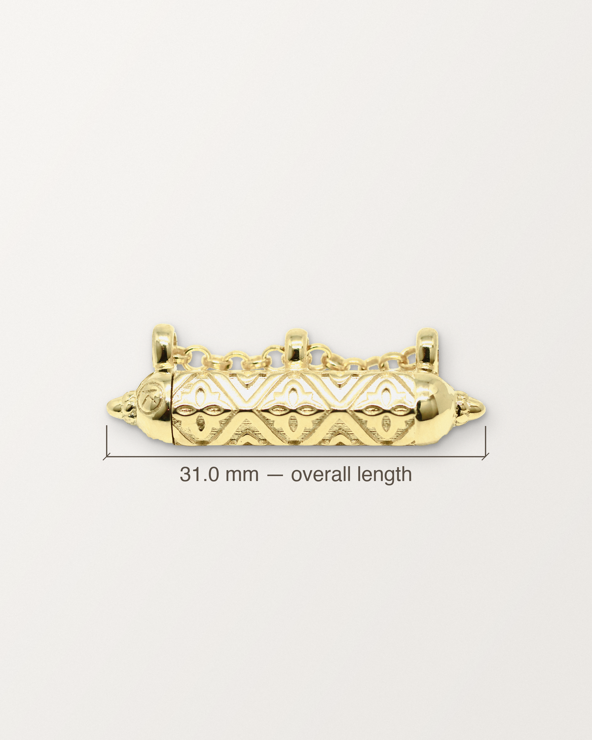 Shakti openable amulet in 14K or 18K yellow gold, with its measurement: 31.0 mm long.