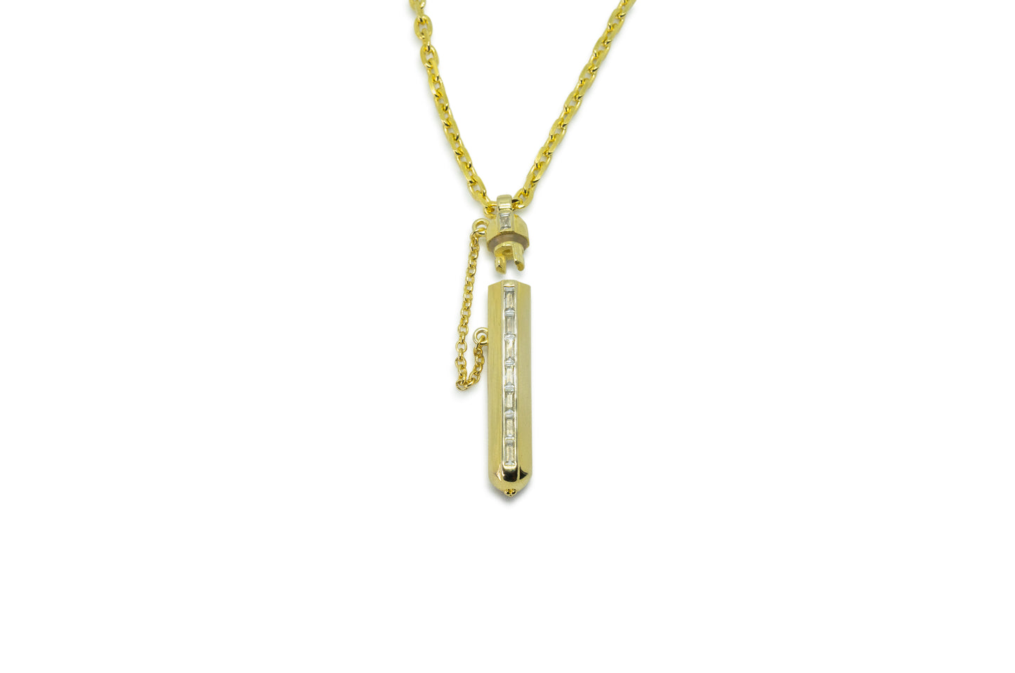 Kerala Vertical With Diamonds Necklace