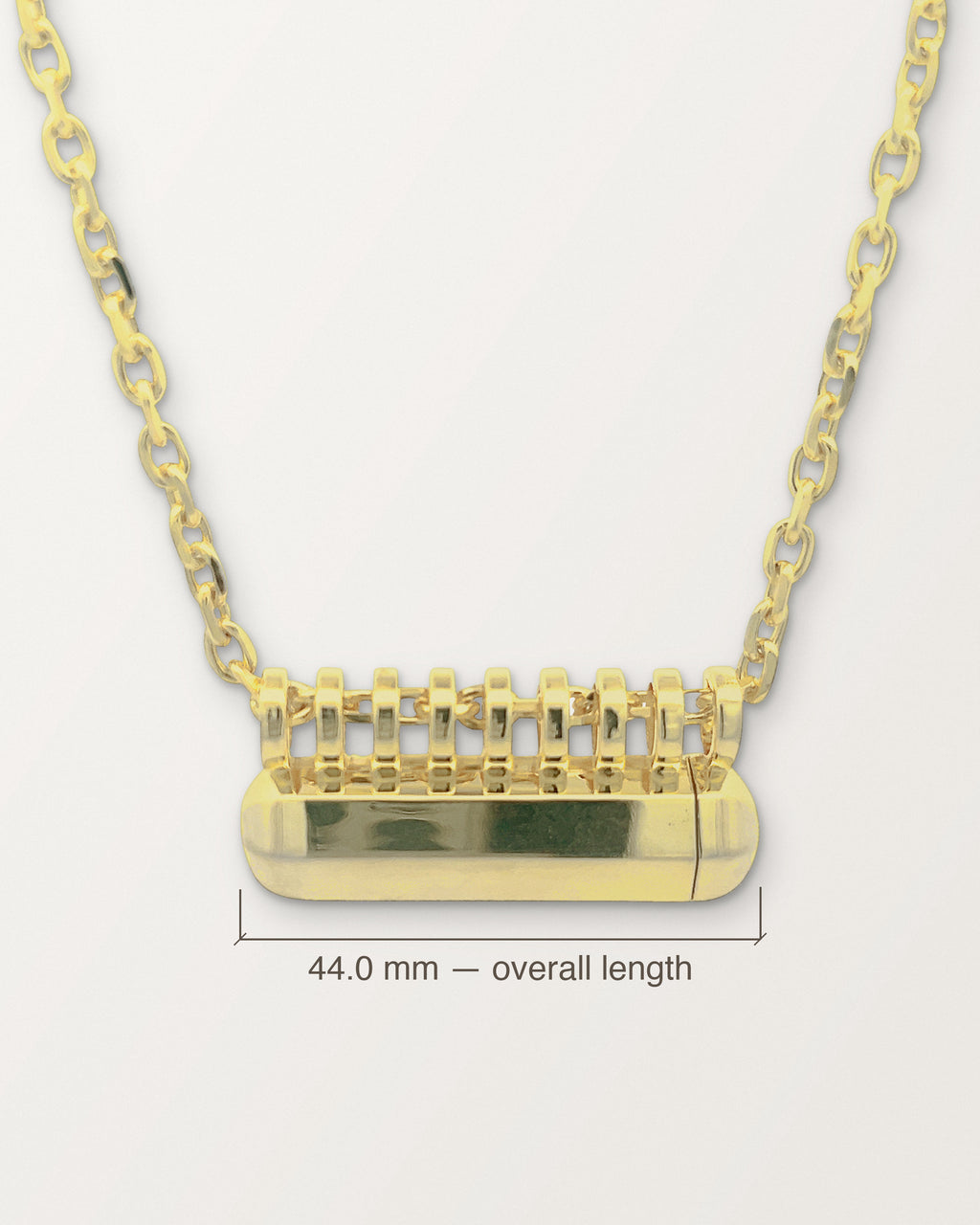 Kerala Large amulet in 14K or 18K yellow gold with its body length marked: 44.0 mm.