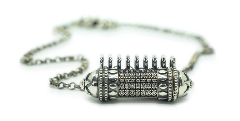 Antique Pave